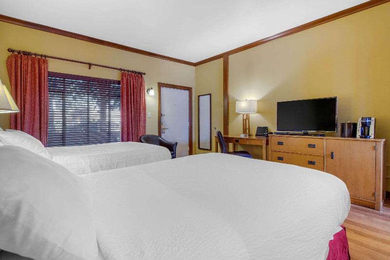 장애인을 위한 킹사이즈 침대 스탠다드 룸, La Quinta Inn By Wyndham Savannah Midtown