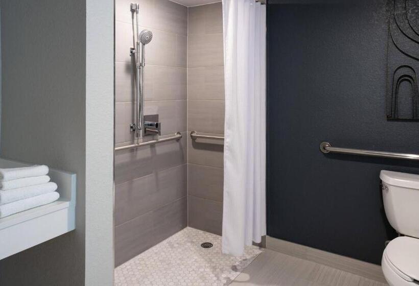 带2个双人床的标准工作室, Marriott Jacksonville