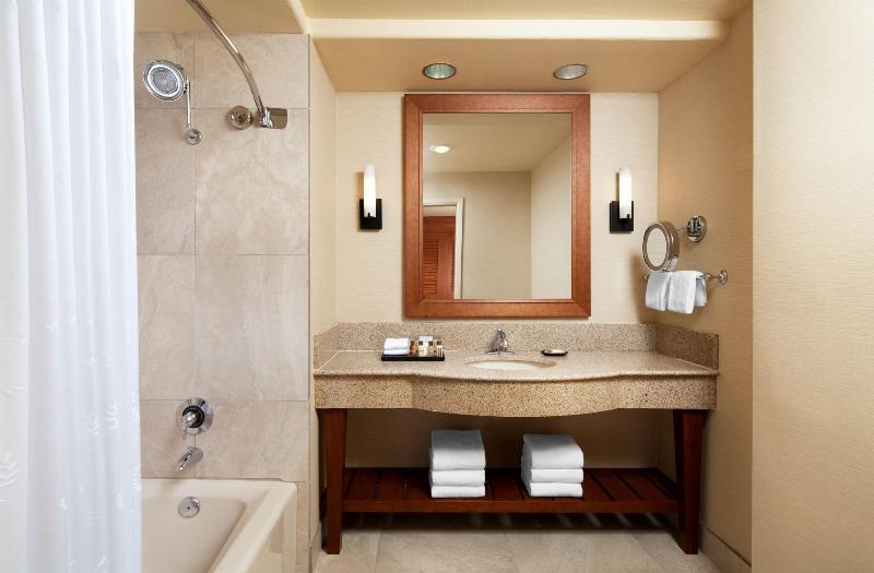 스위트 킹사이즈 침대, Sheraton La Jolla