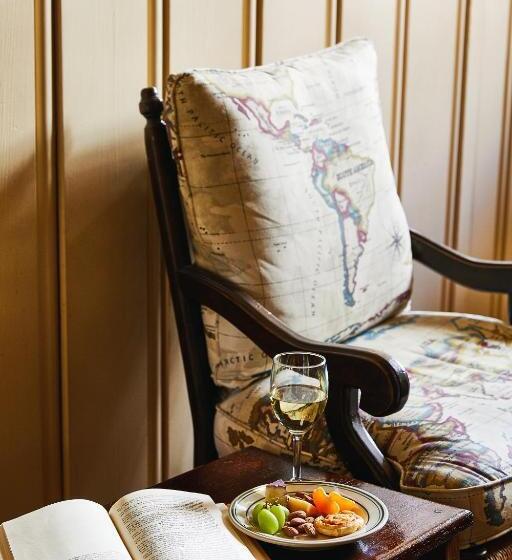 Pokój Deluxe Łóżko King Size, Petite Auberge