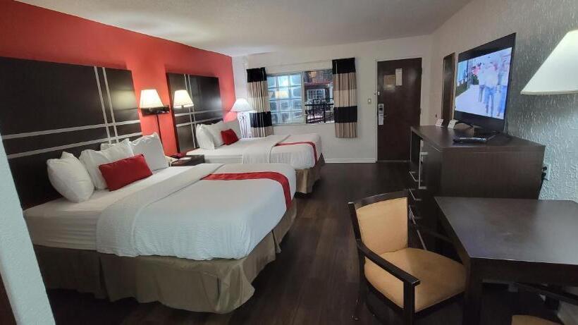 חדר סטנדרט עם מיטת קווין, Ramada By Wyndham Mountain Home