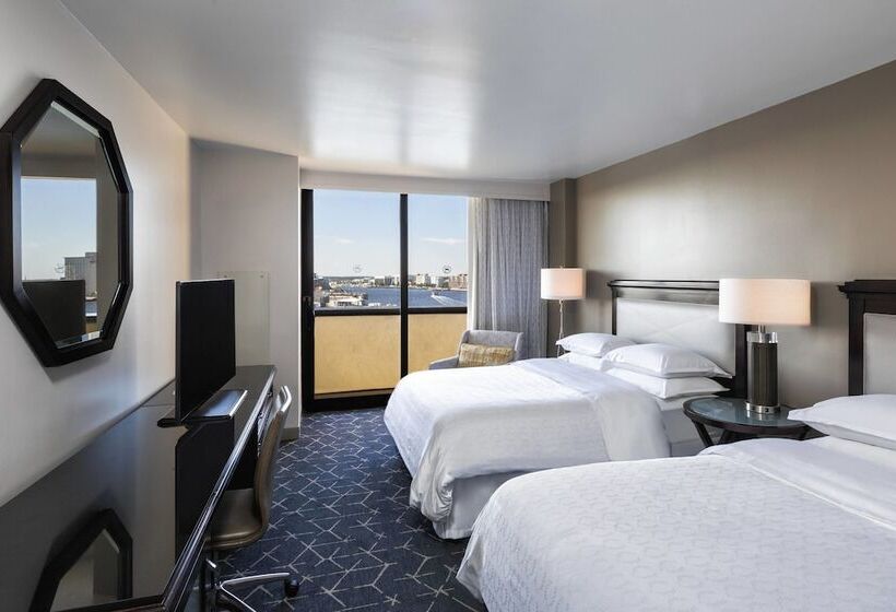 Номер Стандарт 2 Двуспальные Кровати, Sheraton Norfolk Waterside