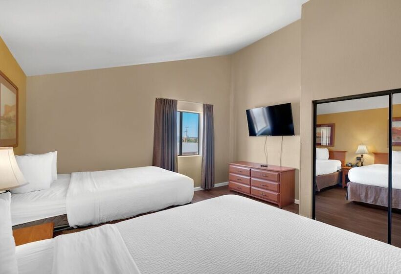 스위트, Clarion Inn