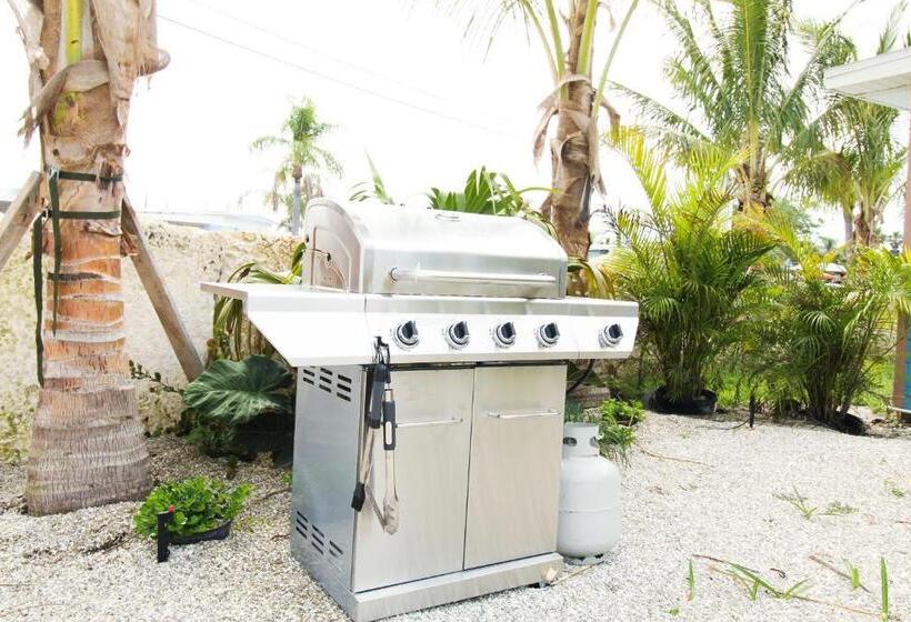 Люкс, Pelican Post At Anna Maria Island Inn