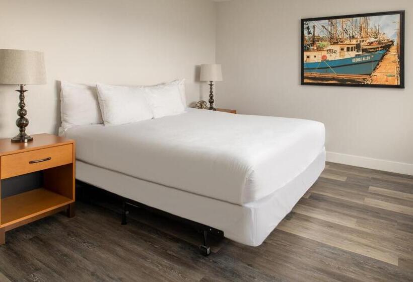 Люкс Кровать Кинг, Astoria Riverwalk Inn