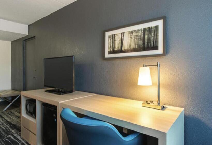 Номер Стандарт, Baymont By Wyndham White Plains  Elmsford