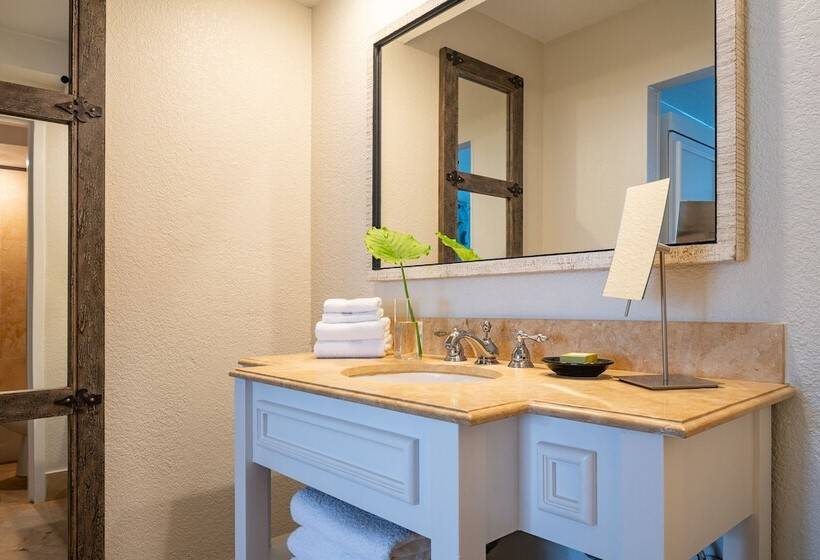 Quarto Premium Vista Piscina, Havana Cabana At Key West   Adults Only