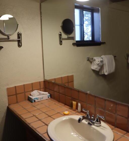 标准间内部标间, Sagebrush Inn & Suites