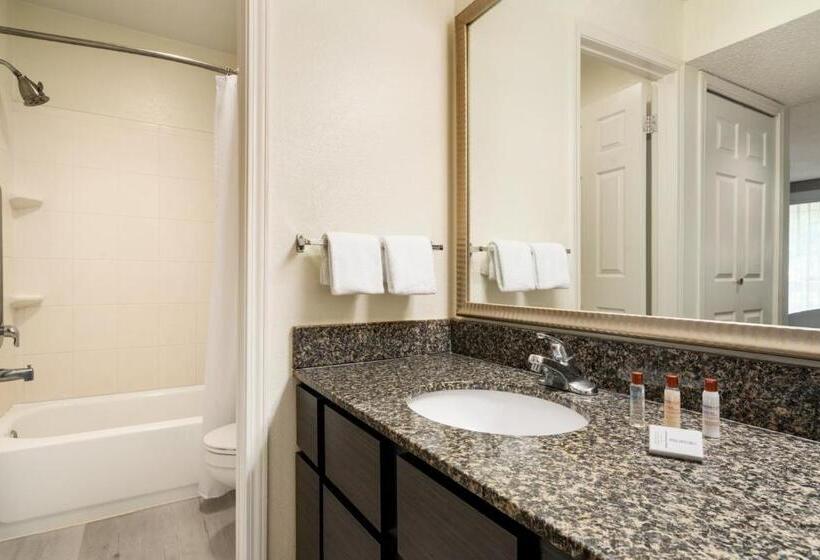 스탠다드 스튜디오 킹침대, Hawthorn Suites By Wyndham Tinton Falls
