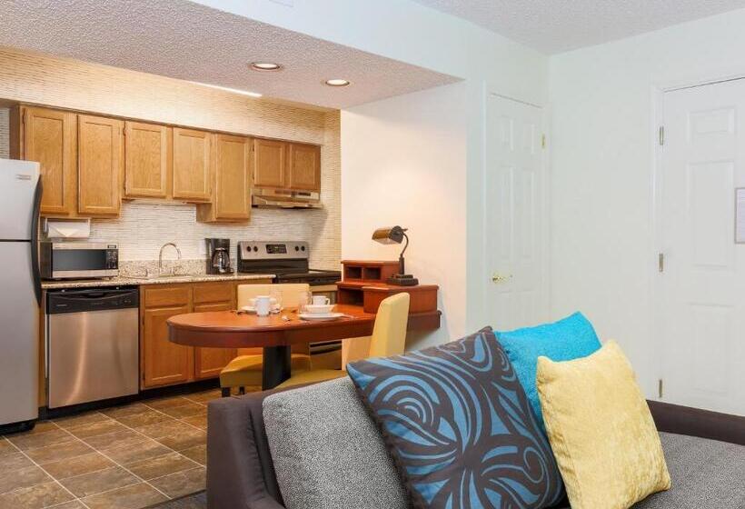 스탠다드 스튜디오, Hawthorn Suites By Wyndham Tinton Falls