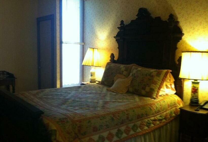 Номер Стандарт, Corners Mansion Inn   A Bed And Breakfast
