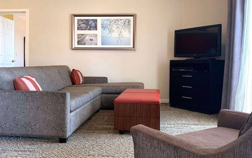 Люкс 2 Спальни, Sonesta Es Suites Chatsworth