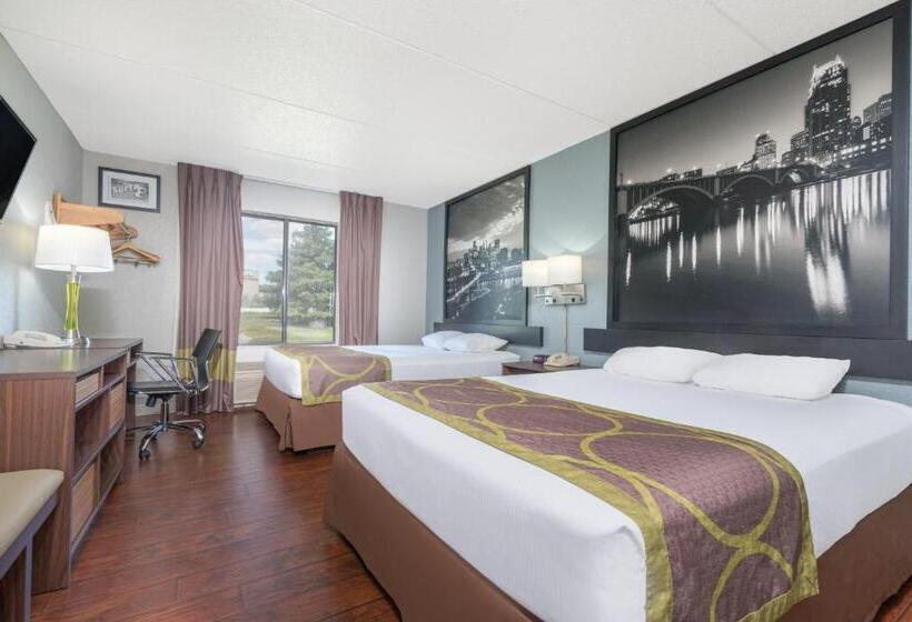 Номер Superior, Super 8 By Wyndham Bloomington/airport