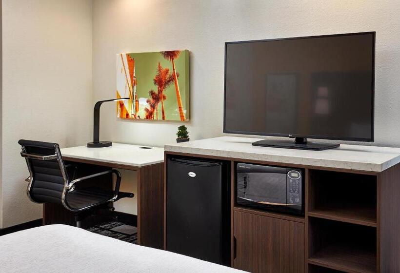 Стандартный Номер Кровать Кинг, Best Western Plus Meridian Inn & Suites, Anaheim Orange