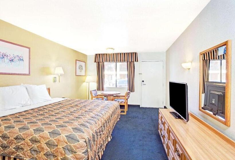 Номер Стандарт, Travelodge By Wyndham Banning Casino And Outlet Mall
