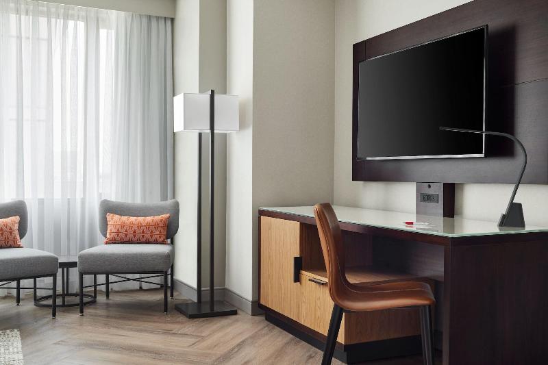 Номер Стандарт Кровать Кинг Адаптированный для Инвалидов, Travelodge By Wyndham Costa Mesa Newport Beach Hacienda