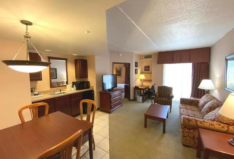 4인용 스탠다드 룸, Quality Inn West Lafayette   University Area
