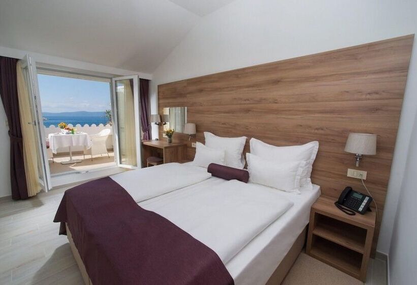 Standard Room Sea View with Balcony, Biokovo