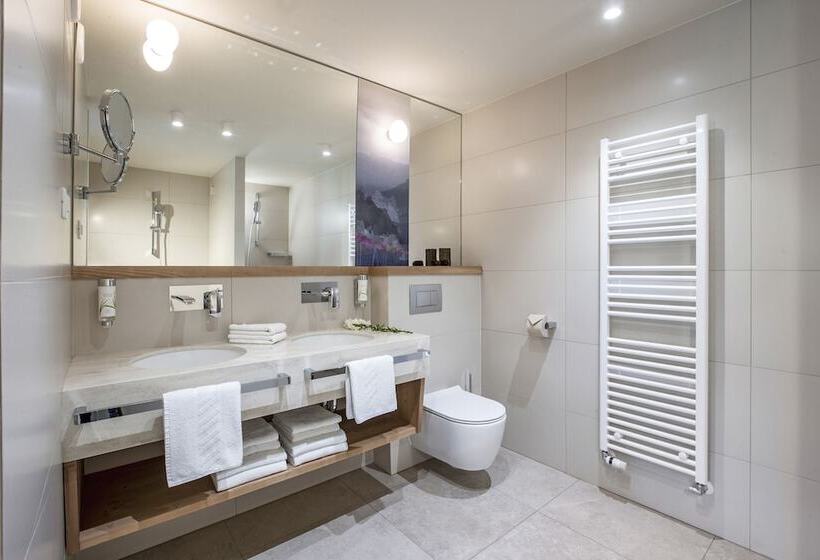 시니어 스위트, Park   Sava Hotels & Resorts