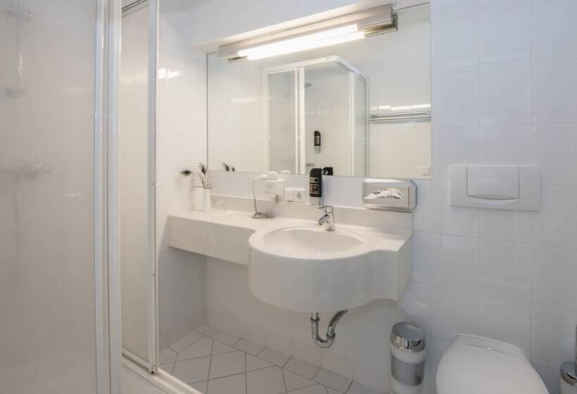 اتاق استاندارد یک نفره, Am Neutor Hotel Salzburg Zentrum