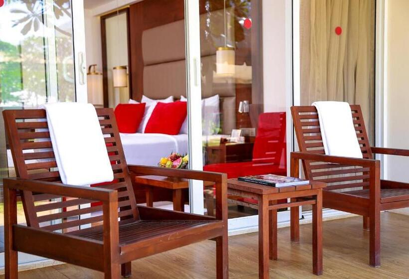 Номер Deluxe, Pegasus Reef   A Beach Resort In Colombo