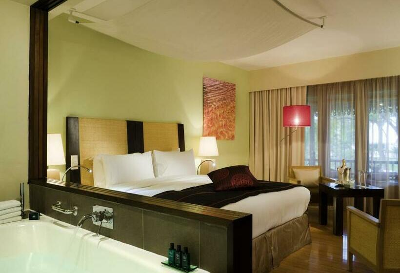اتاق لوکس با تخت بزرگ, Sofitel Mauritius L Imperial Resort & Spa