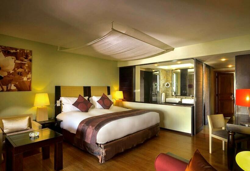 اتاق لوکس با چشم‌انداز, Sofitel Mauritius L Imperial Resort & Spa