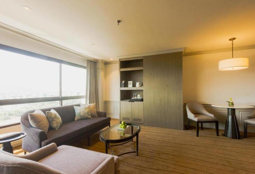 Четырехместный Номер Стандарт, Centara Riverside Hotel Chiang Mai