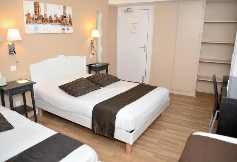 Четырехместный Номер Стандарт, Etc...hôtel   Strasbourg Hyper Centre