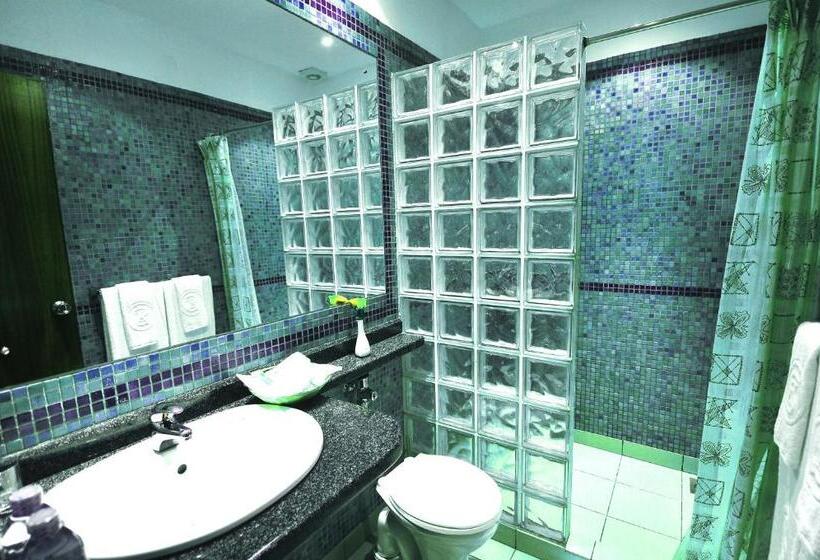 اتاق لوکس یک تخته, Speke Hotel 1996 Ltd