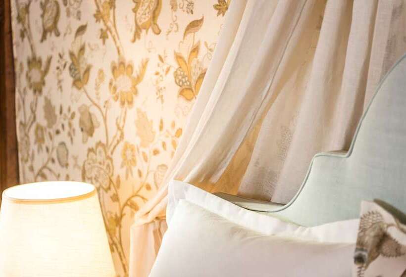 Люкс Повышенной Комфортности, Schloss Prielau Hotel & Restaurants