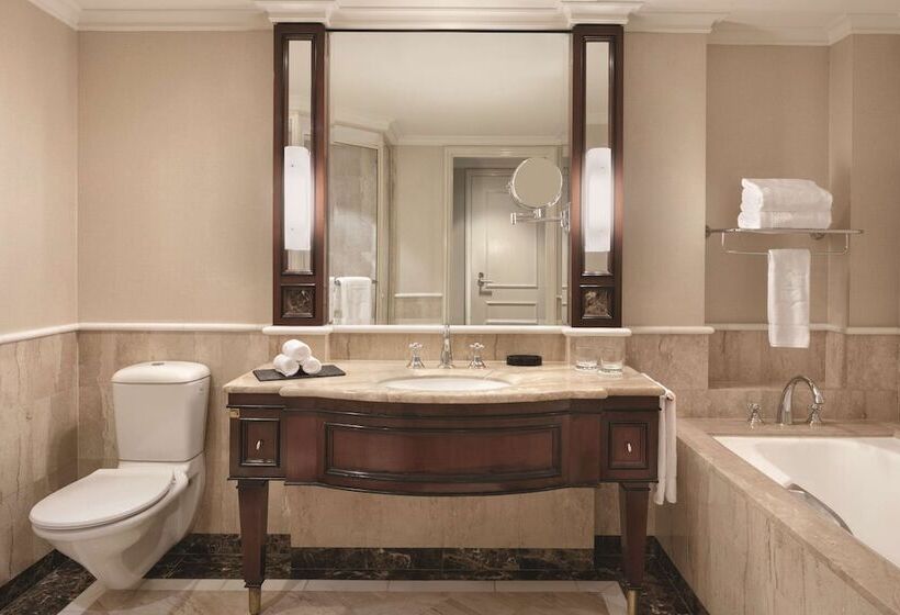 Дом 1 Спальня, Shangrila Sydney