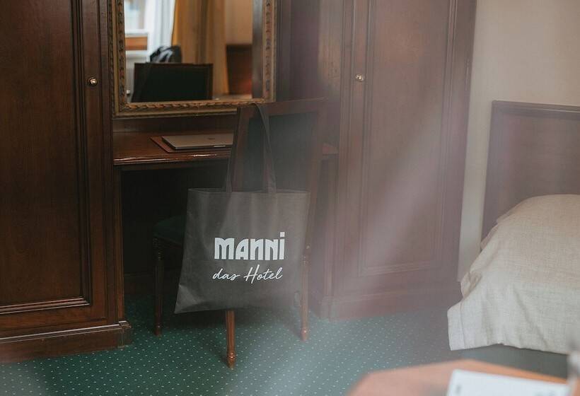 Номер Стандарт Индивидуальный, Manni Das