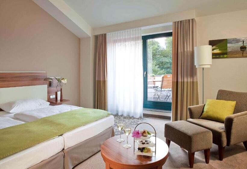 Номер Superior, Mercure Tagungs  & Landhotel Krefeld