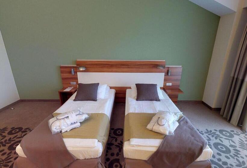 Номер Престиж, Mercure Tagungs  & Landhotel Krefeld