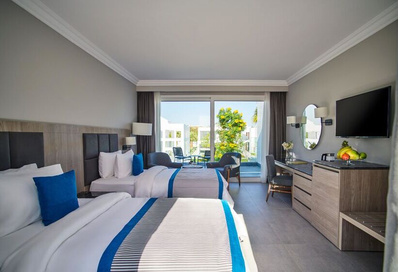 اتاق استاندارد, Maritim Jolie Ville Resort & Casino
