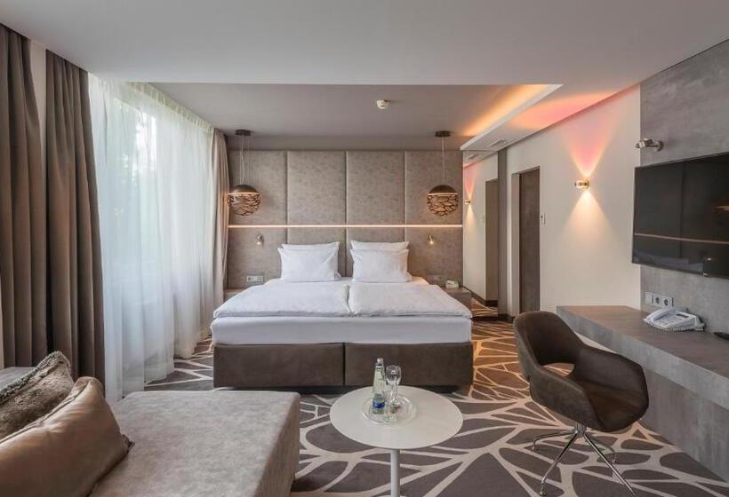 Люкс, Holiday Inn Munich Unterhaching, An Ihg