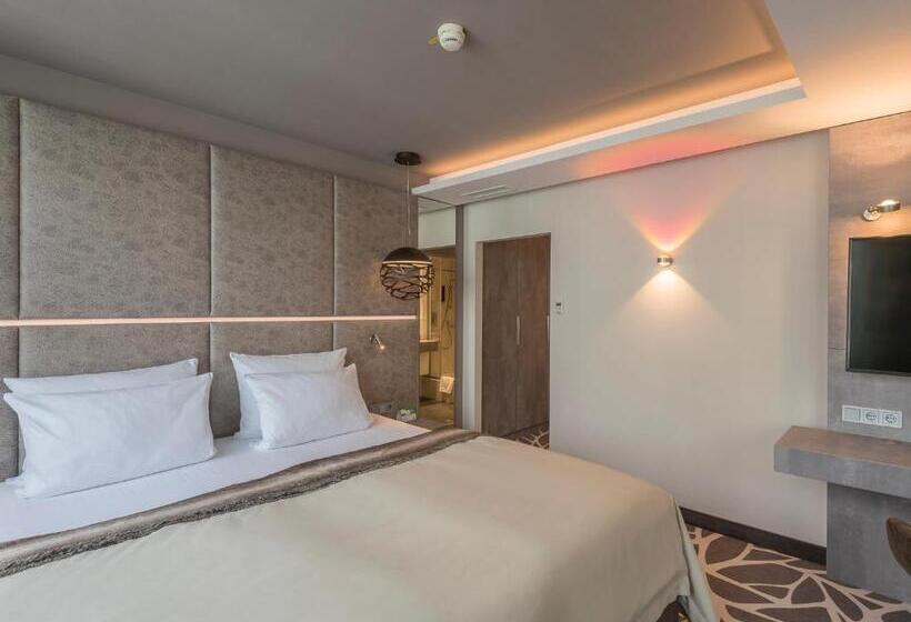 Люкс, Holiday Inn Munich Unterhaching, An Ihg