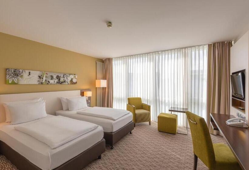 Номер Стандарт, Holiday Inn Munich Unterhaching, An Ihg