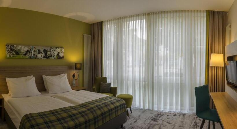 Номер Стандарт, Holiday Inn Munich Unterhaching, An Ihg