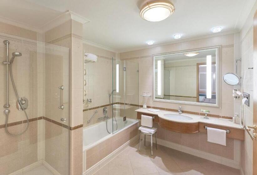 Deluxe Junior Suite, A Rosa Kurhaus Binz