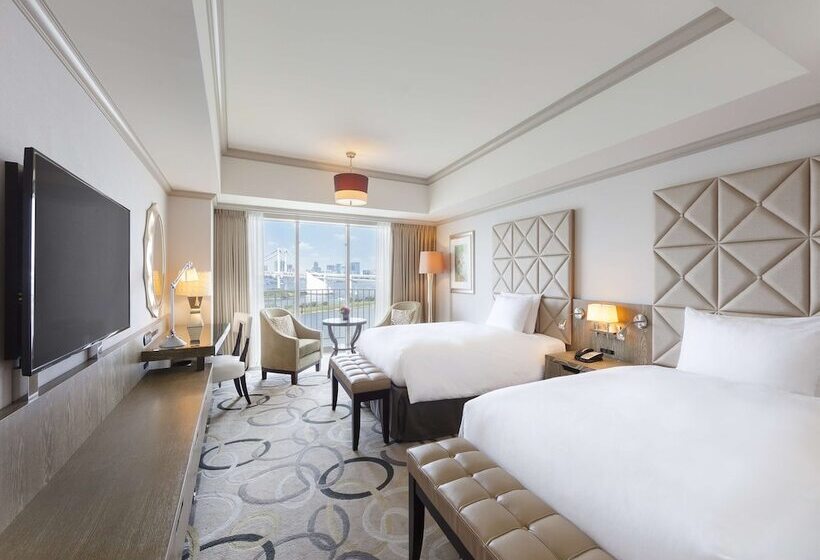 Номер Executive, Hilton Tokyo Odaiba