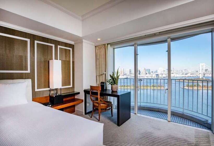 Люкс, Hilton Tokyo Odaiba