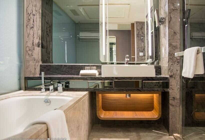 Habitación Deluxe, Royal Plaza