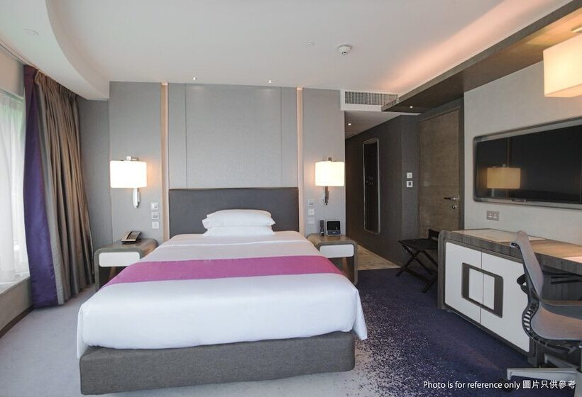 Habitación Superior, Royal Plaza