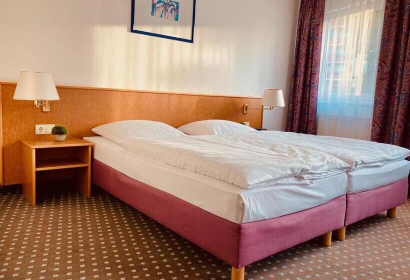 Семейное Студио, Akzent Congresshotel Hoyerswerda