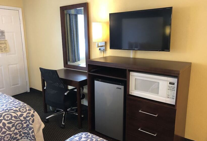 ２ダブルベッドのスタンダードルーム, Days Inn By Wyndham Bradenton I75