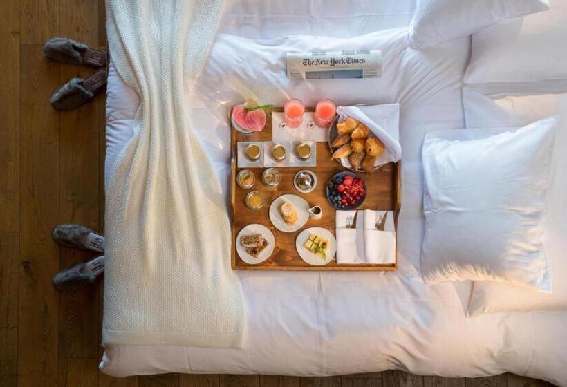سوییت سوپریور, Hostellerie Du Pas De L Ours Relais Et Châteaux