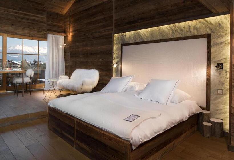 سوییت, Hostellerie Du Pas De L Ours Relais Et Châteaux