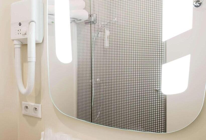 Семейный Номер, Ibis Wavre Brussels East